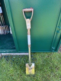 Garden Spade